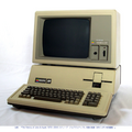 5-1-9：Apple III（1980）：Appleのビジネス市場進出の失敗とその教訓